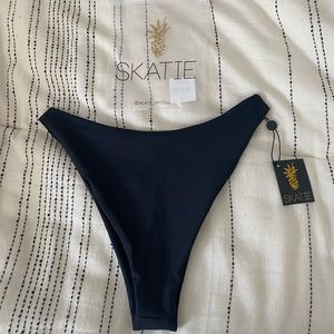 Kelly Bottom - Skatie